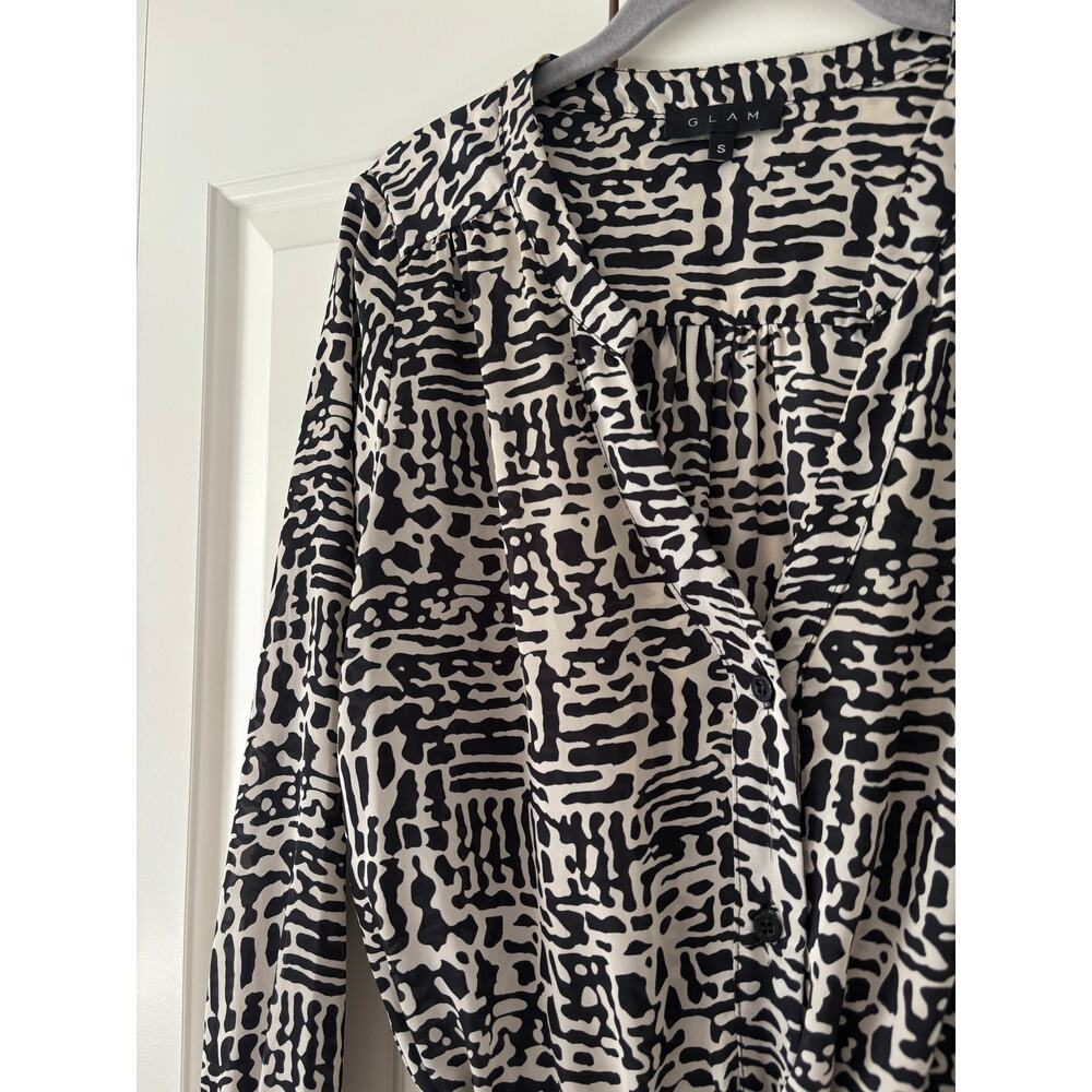 GLAM Women’s Black White Abstract Print Shirt Dress Size Small Tie Waist Mini - Picture 4 of 11